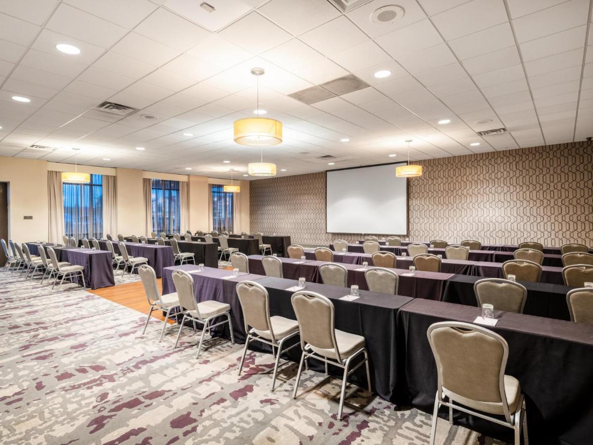 Crowne Plaza Milwaukee South By Ihg Otel Dış mekan fotoğraf